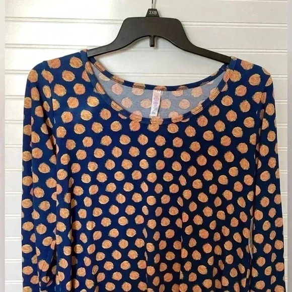 NWT Lularoe Lynnae 2XL Long Sleeve Shirt. Blue With Yellow & Orange Polka Dots - Picture 2 of 8